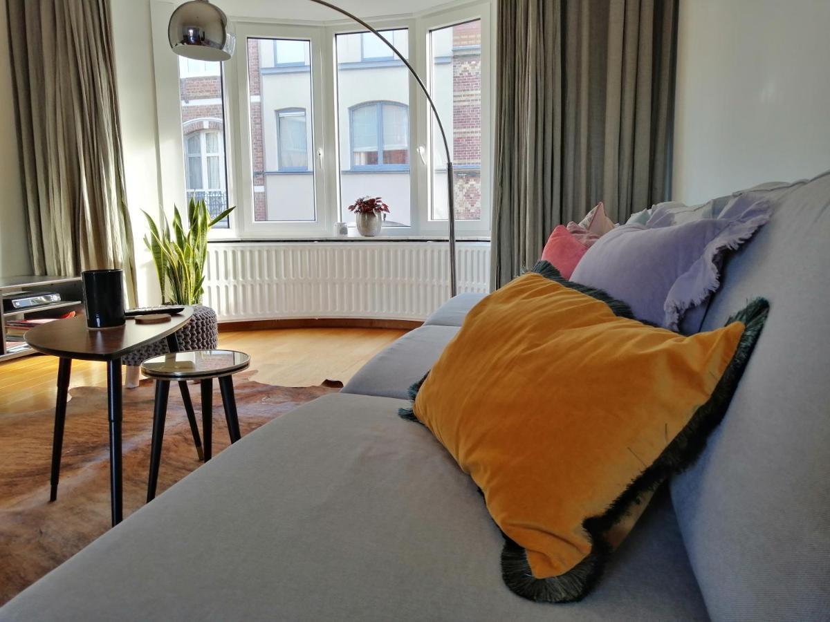 Large Apartment 800M From The Beach 90 Square Meters Ostend Exterior photo