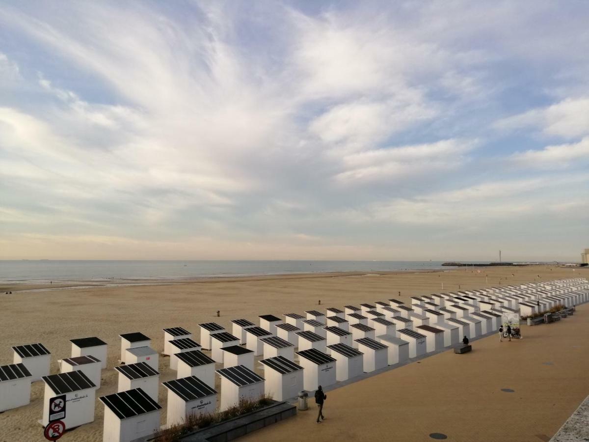 Large Apartment 800M From The Beach 90 Square Meters Ostend Exterior photo